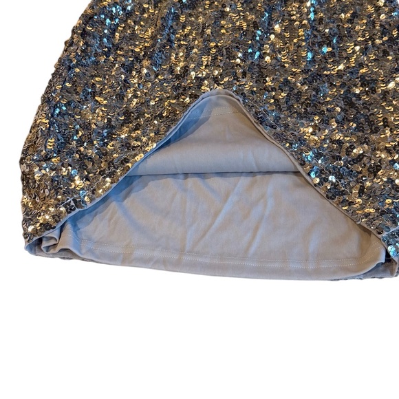 Silver Sequin Mini Skirt | Size L | Party • Cocktail • NYE - Picture 6 of 6